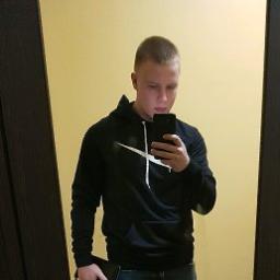  Евгений