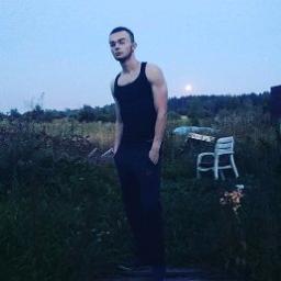  Евгений