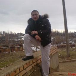  Олег