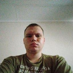  Андрей