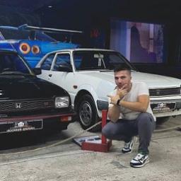  Андрей