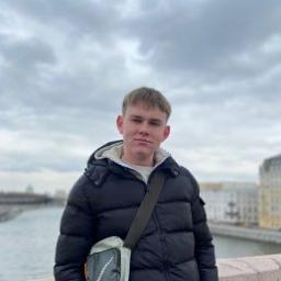  Роман