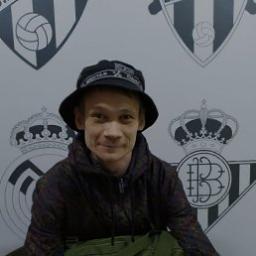  Андрей