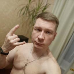  Евгений