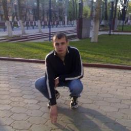  Alex