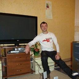  Максим