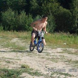  Евгений