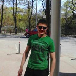  Maksim