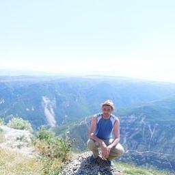  Дамчик
