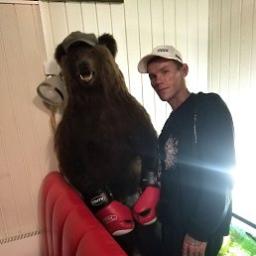  Андрей