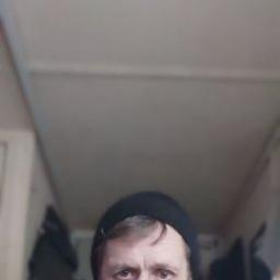  Максим