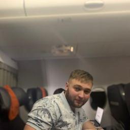  Роман