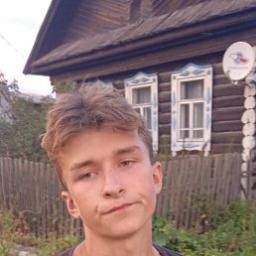  Сергей