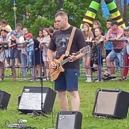  Андрей