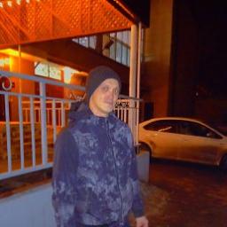  Олег