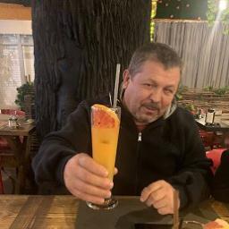  Виктор