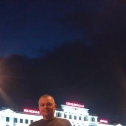  Евгений