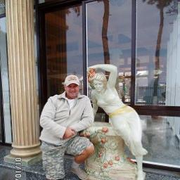  Андрей