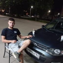  Андрей