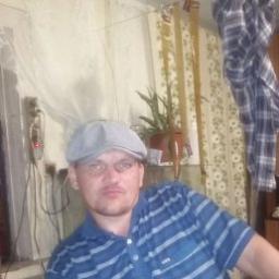  Анатолий