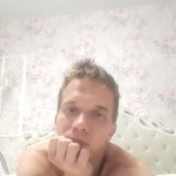  Андрей