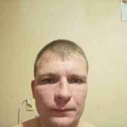  Андрей