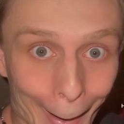  Максим