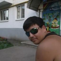  Олег
