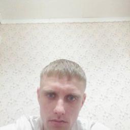  Данил