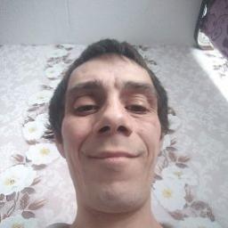  Евгений