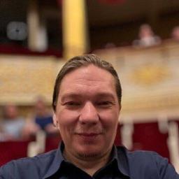  Сергей
