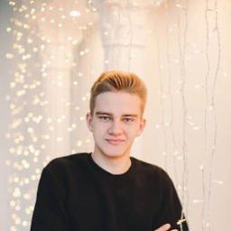  Сергей