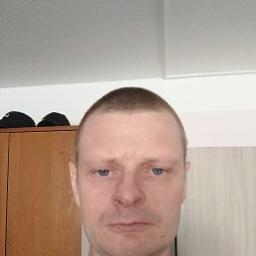  Максим