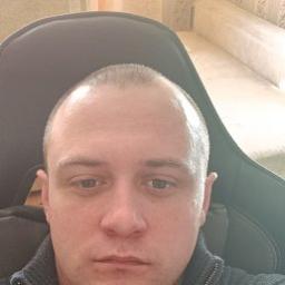  Дмитрий
