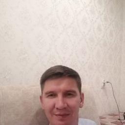  Марат