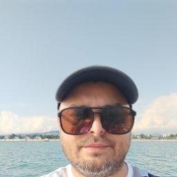  Антон