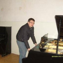  Сергей