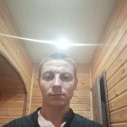  Артем