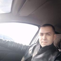  Олег
