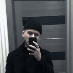  Максим