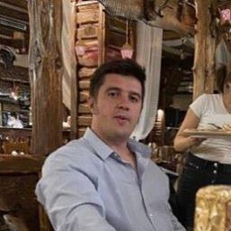  Андрей
