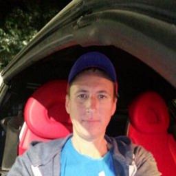  Ден