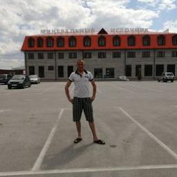  Анатолий