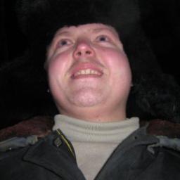  Денис