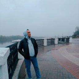  Евгений