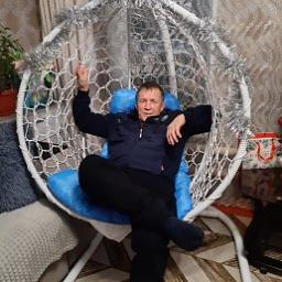  Рустам