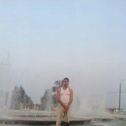  Джони