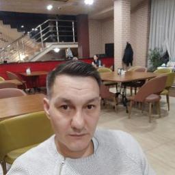  Рустам