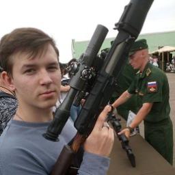  Олег
