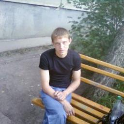  Женя